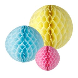 Tre Honeycombs i gul, pink og blå fra Talking Tables